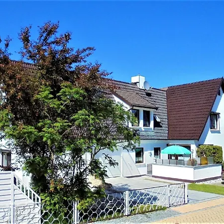 Lejlighed Geraeumige In Mit Terrasse *